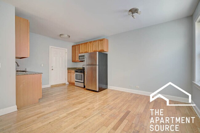 Foto del edificio - 4542 W George St