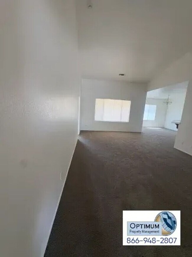Building Photo - 13232 Overland Way