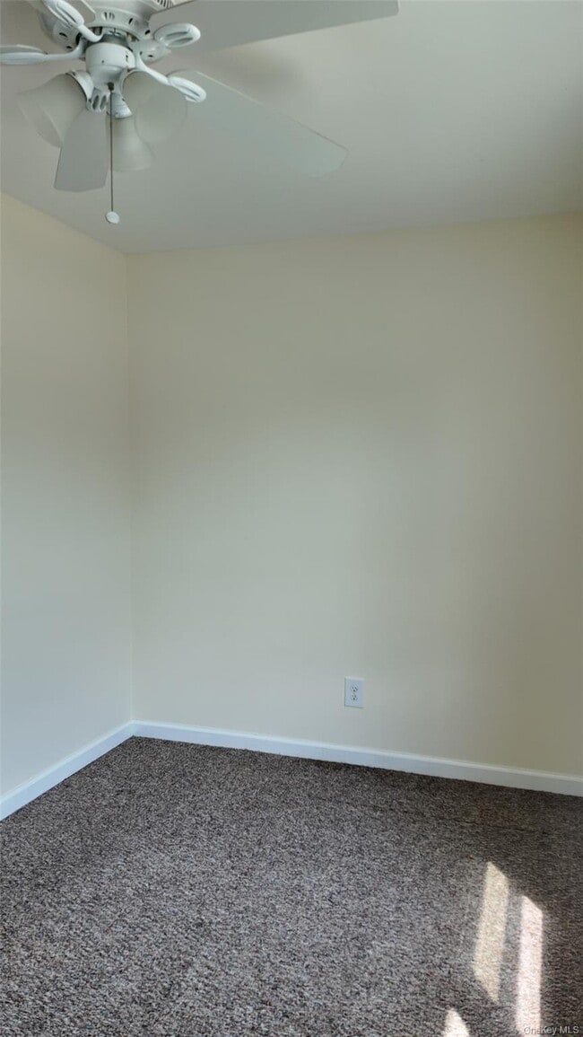 Building Photo - 187 Wickham Ave