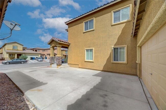 Building Photo - 3625 Terneza Ave