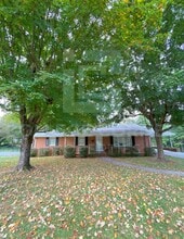 Building Photo - 830 Delmonte Dr NW