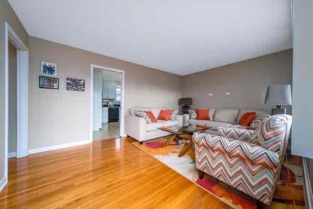 Foto del edificio - 8407 Gullett Dr