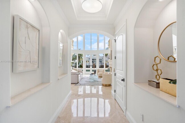 Foto del edificio - 3380 NE 170th St