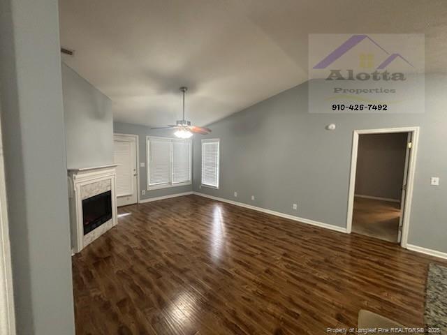 Foto del edificio - 505 Meadowland Ct