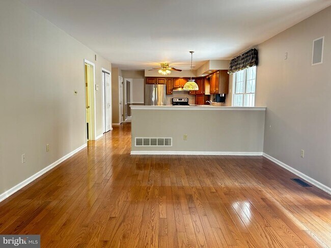 Foto del edificio - 492 Indian Creek Rd