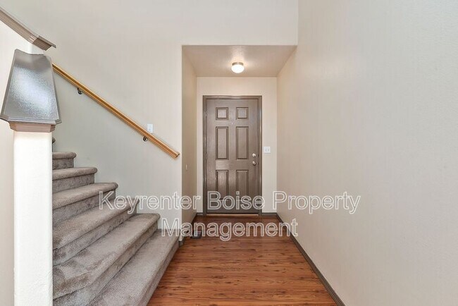 Foto del edificio - 3354 W Wave Dr