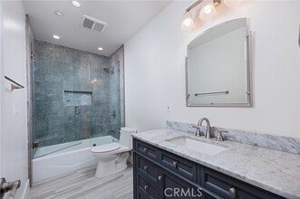 Building Photo - 6254 Seabourne Dr