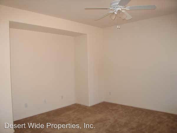Building Photo - 2037 S Falcon Dr