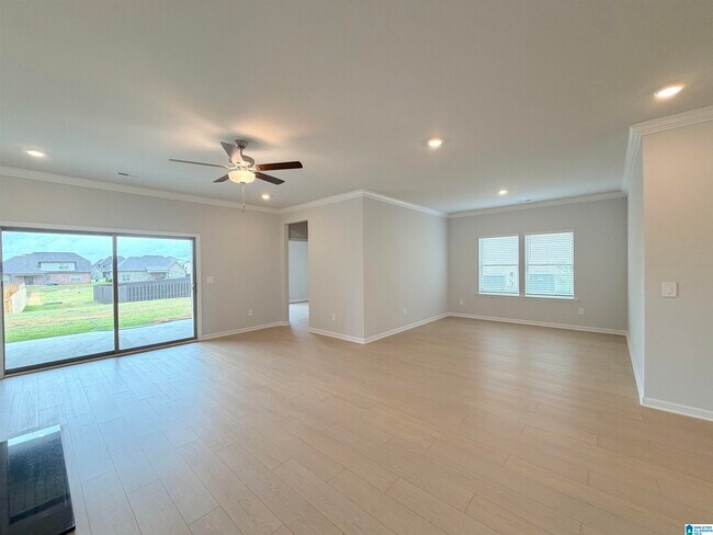 Foto del edificio - 17969 Longleaf Dr
