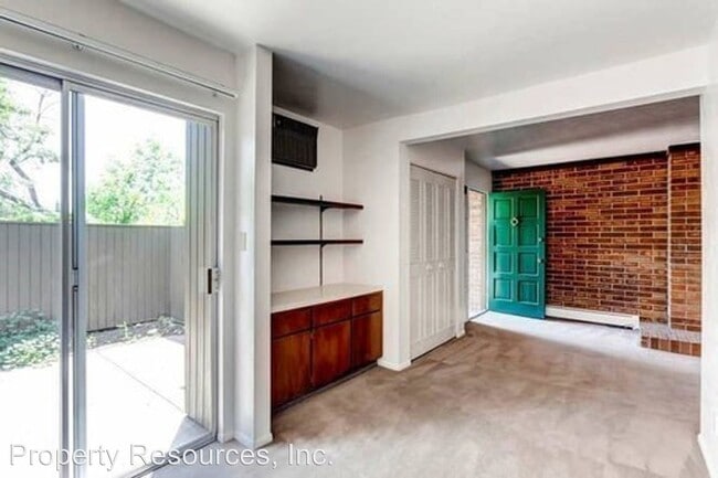 Building Photo - 1260 Kalmia Ave
