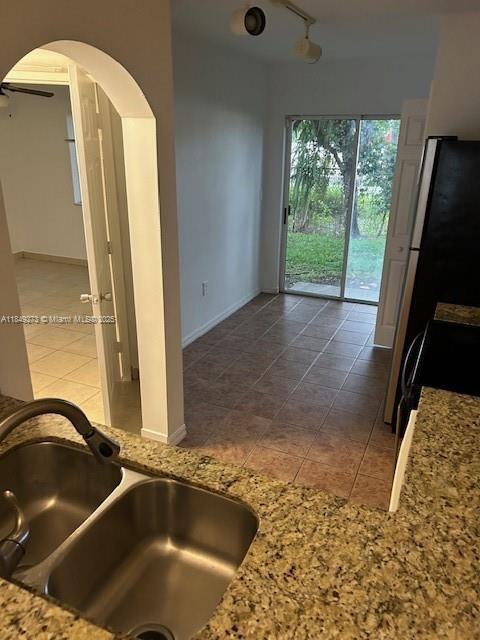 Foto del edificio - 2930 SE 12th Rd