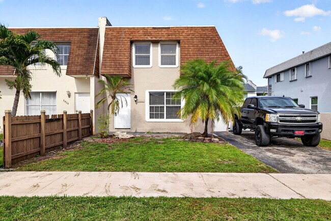 Foto del edificio - 5424 SW 44th Terrace