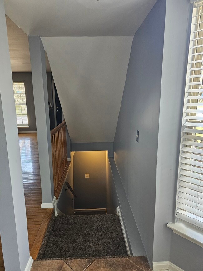 Building Photo - 4845 Wainwright Cir