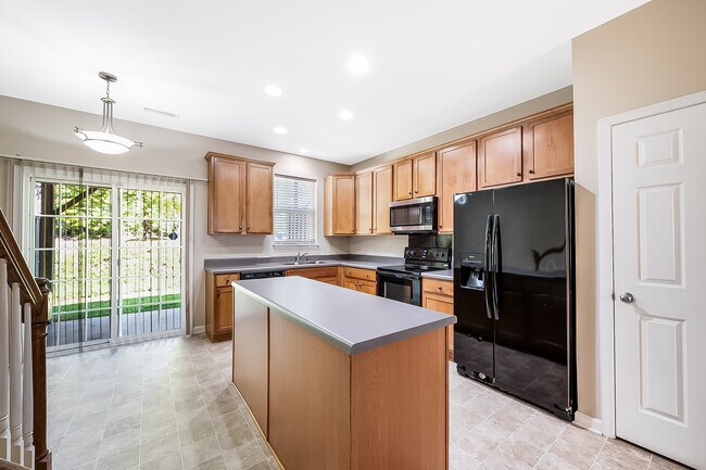 Building Photo - Charming 3-Bedroom Home in Prime Durham Lo...