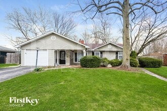 Building Photo - 374 Oswego St