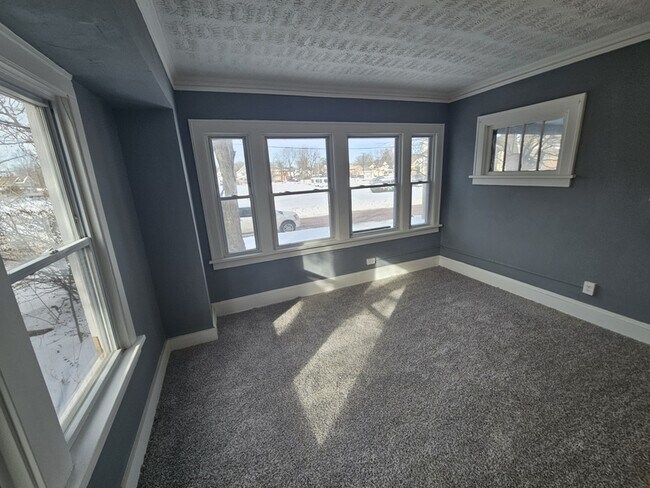 Foto del edificio - 1149 E 177th St