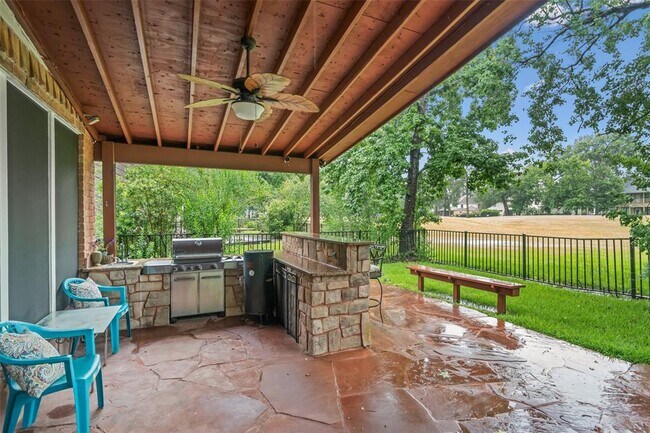 Building Photo - 8407 Rebawood Dr