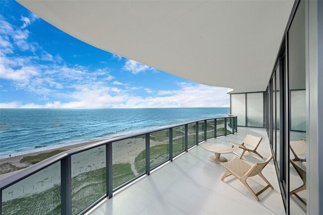 Building Photo - 900 N Ocean Blvd