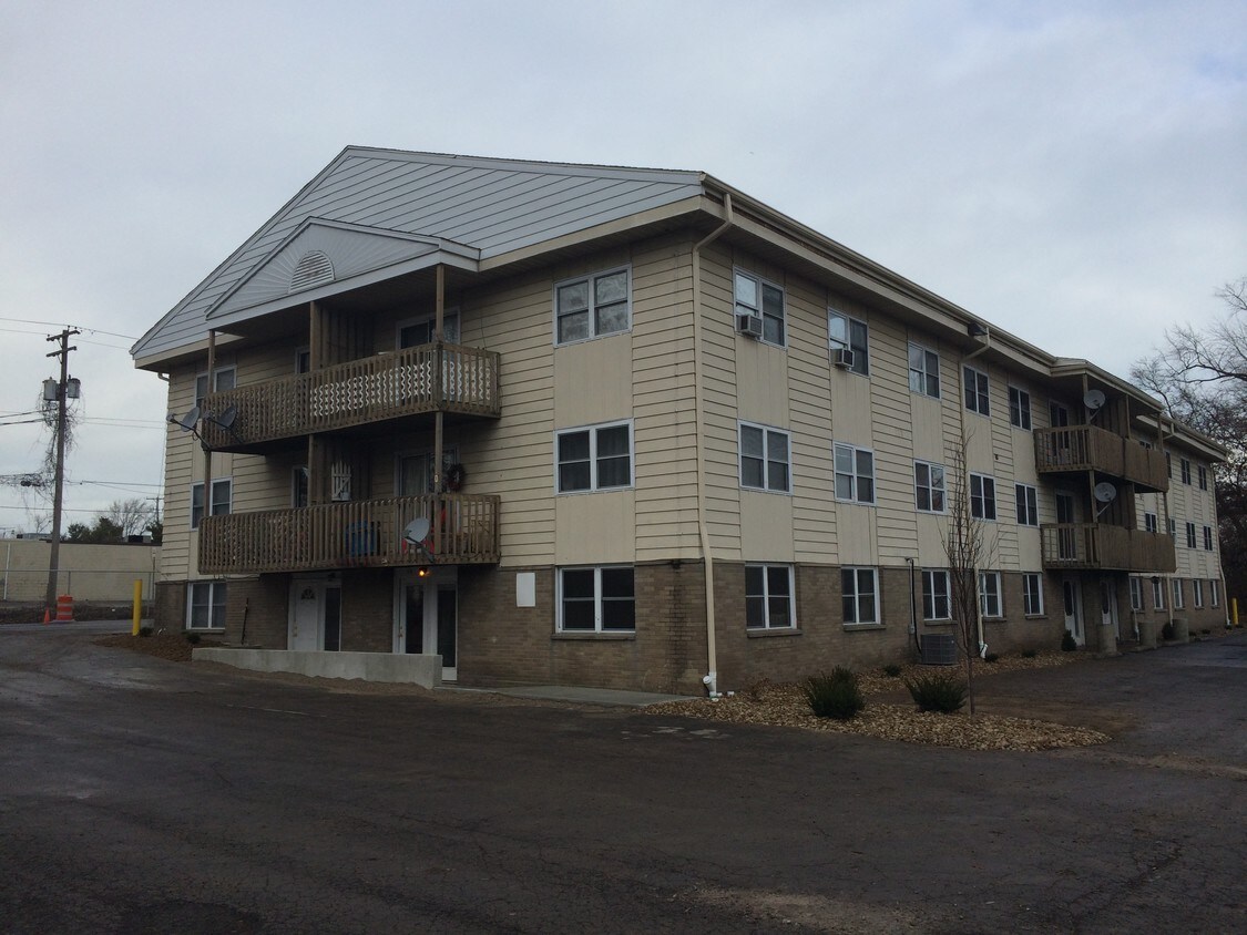 Heron Cove Apartments Huron, OH