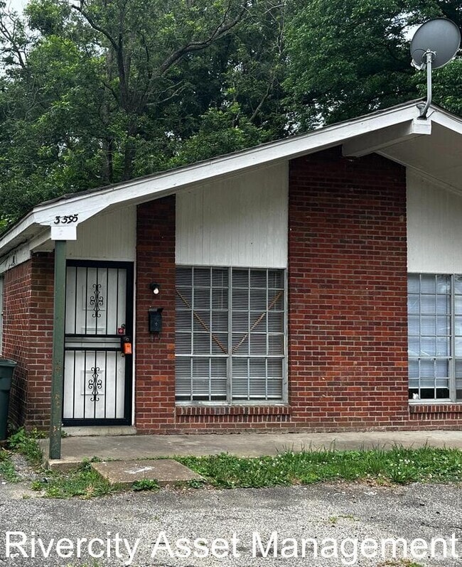 Building Photo - 3595 Clayphil Ave