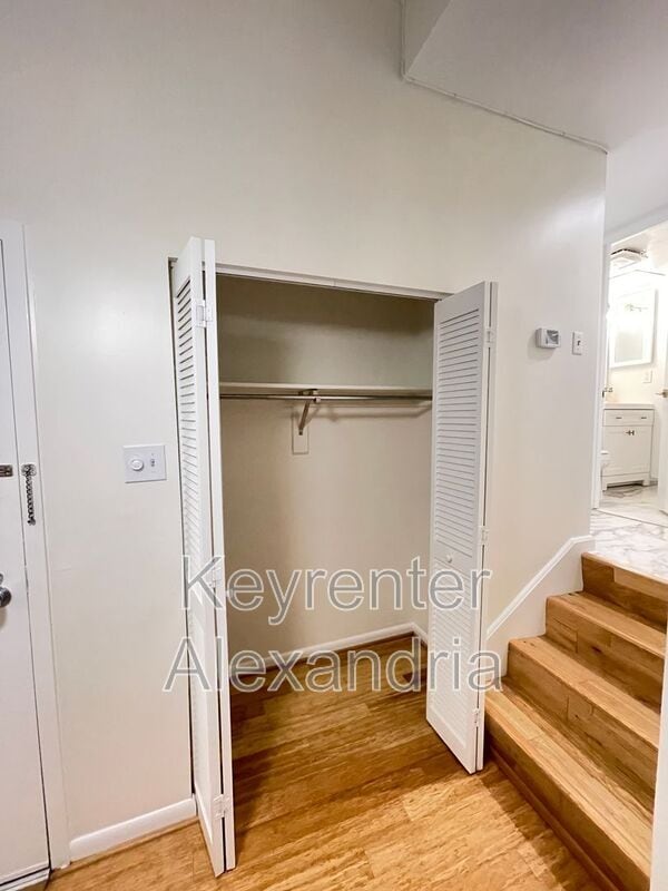 Building Photo - 116 Roberts Ln
