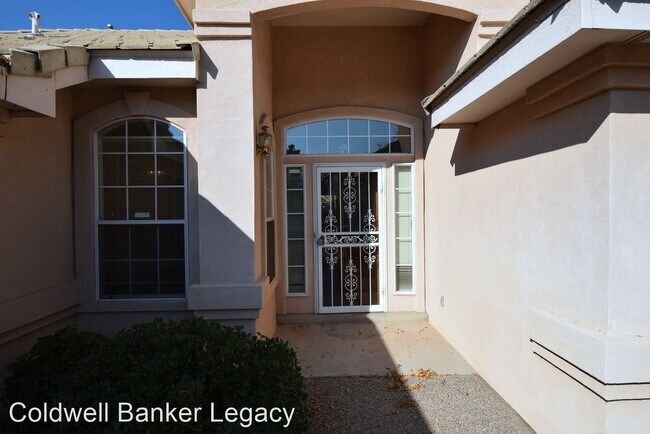 3 br, 2 bath House - 8615 Brighton Dr NE photo'