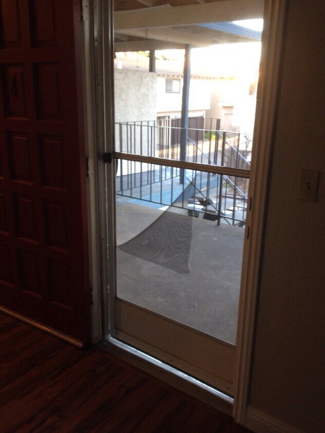 Foto principal - 885 Branham Ln