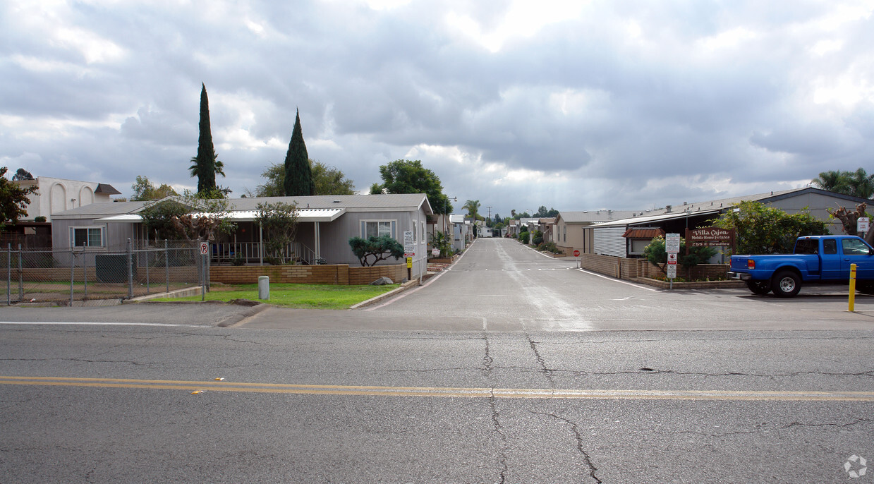 Building Photo - Villa Cajon Mobile Home Estates