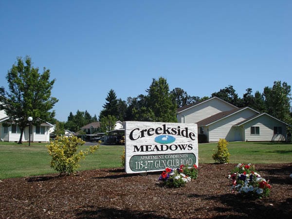 Interior Photo - 020-Creekside Apartments