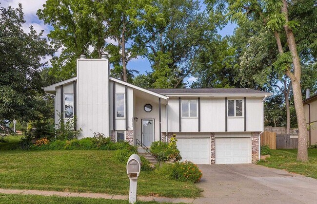 Foto del edificio - Cozy elegance meets modern convenience in ...