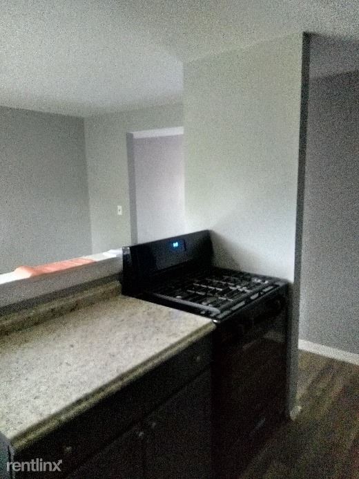 Foto del edificio - 3 br, 1 bath House - 902 Morningside Drive
