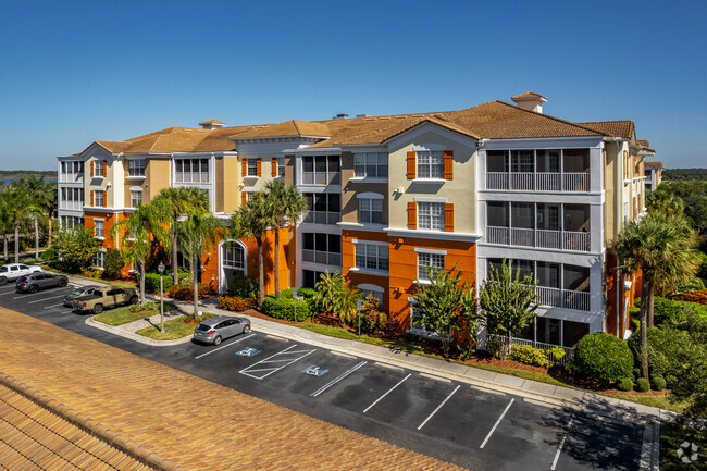 Building Photo - Monterey at Lake Seminole Condo