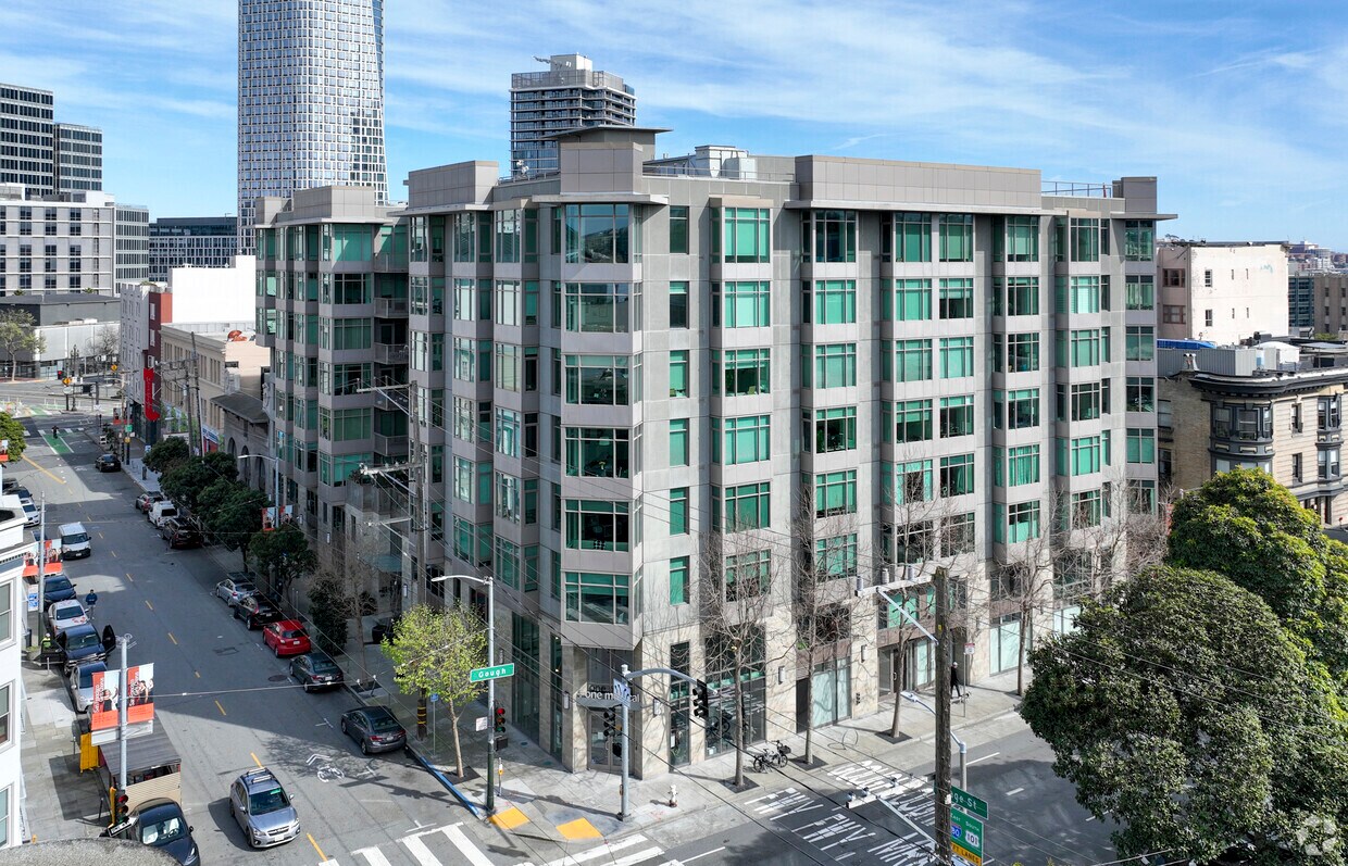 Foto principal - The Hayes Condos