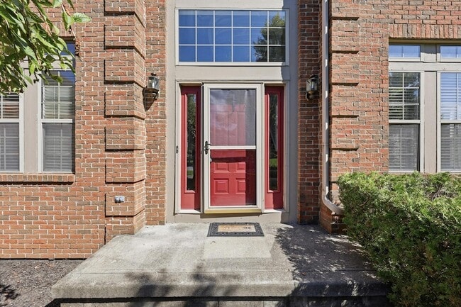 Building Photo - 6498 Ringsend Ct