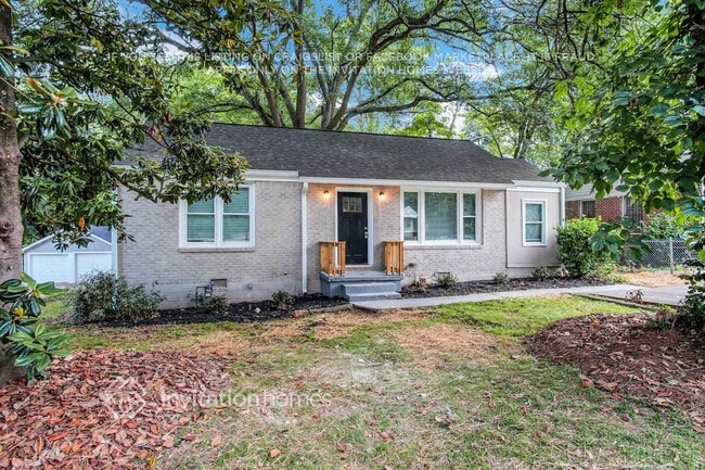 Foto del edificio - 2674 Joyce Ave