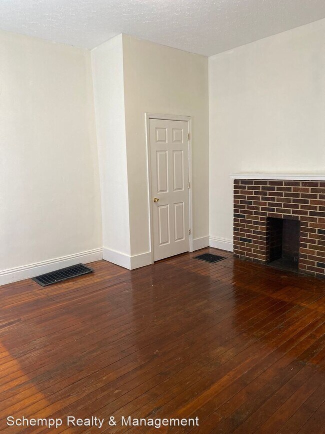 Building Photo - 2 br, 1 bath House - 2329 W. Hill St
