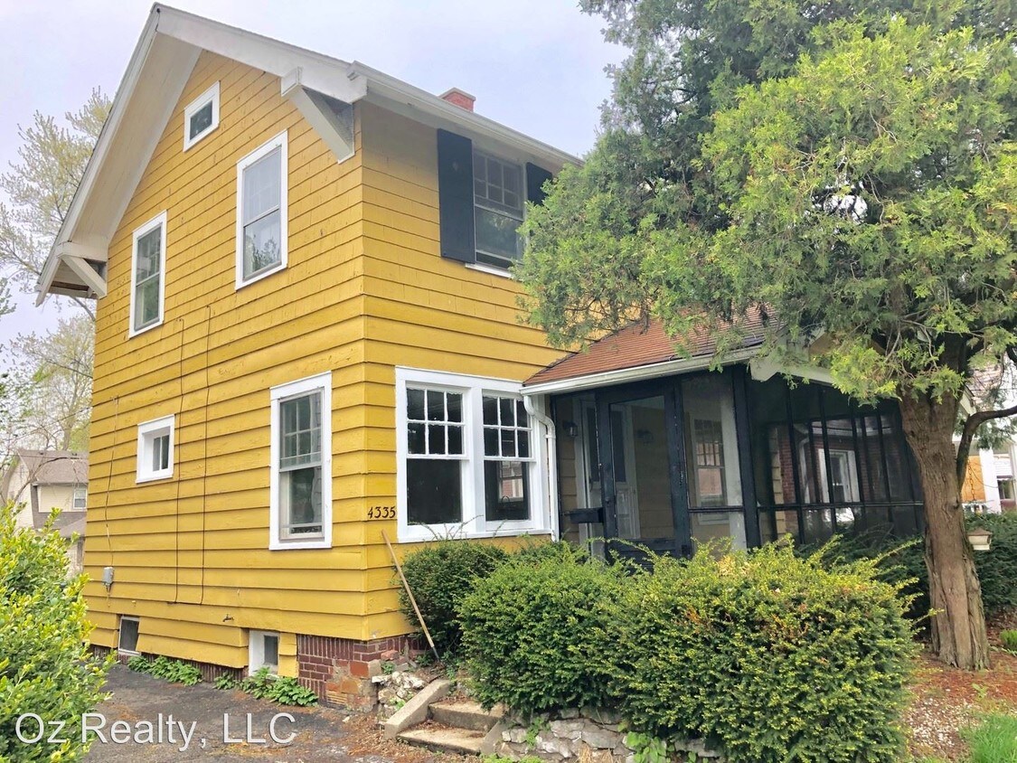 Foto principal - 3 br, 1 bath House - 4335 Belmar Ave