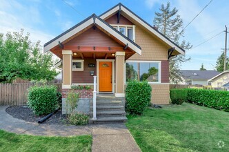 Building Photo - 3816 N 10th St