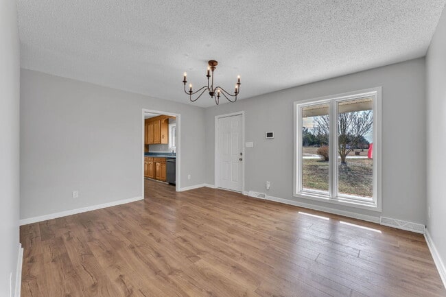 Building Photo - 3BR / 2BA Off-Grid Luxury Living with Large Fenced Lot and Solar Power $2297/mo rent