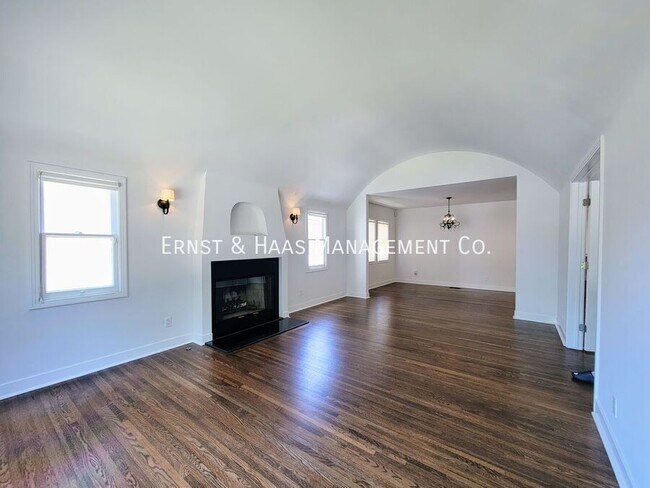 Foto del edificio - 2227 Camden Ave