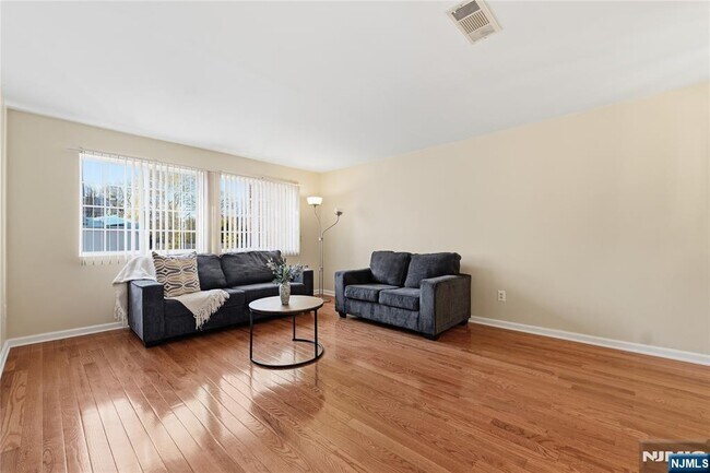 Foto del edificio - 199 Union St