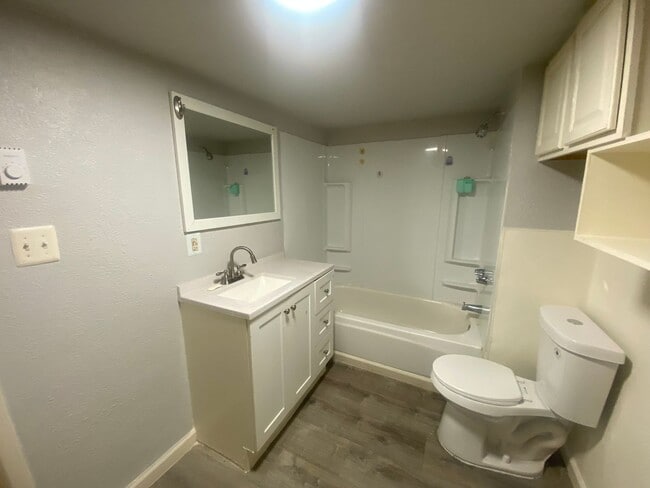 Utilities Paid 2-Bedroom in Commerce City - Utilities Paid  2-Bedroom in Commerce City Apartment