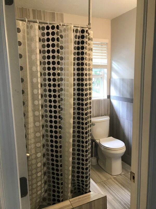 Foto del edificio - 116 NW 12th St