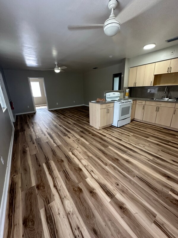 Foto del edificio - 160 E 27th St