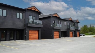 Building Photo - 200 Arena Rd