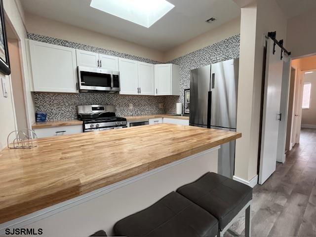 Building Photo - 9223 Ventnor Ave