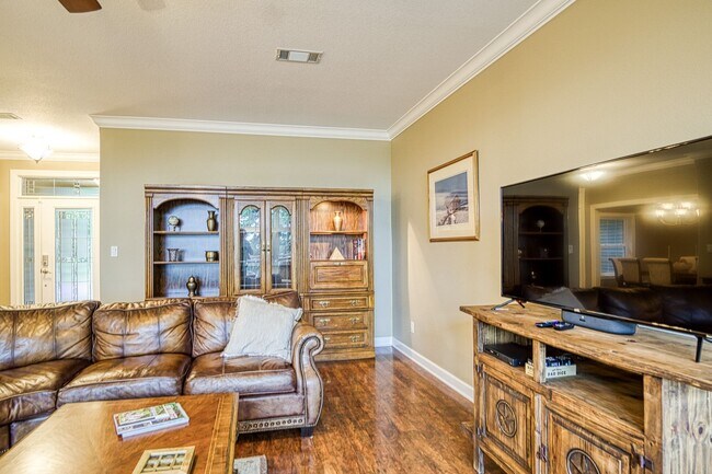 Foto del edificio - Cortez Area | Home | Furnished