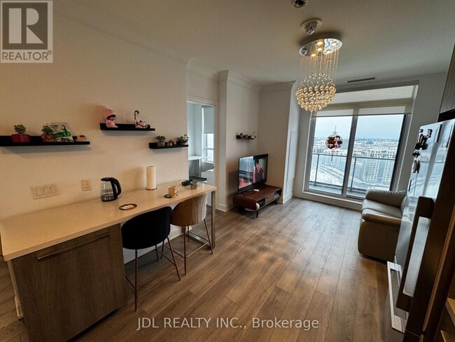 Building Photo - 8 Water Walk Dr