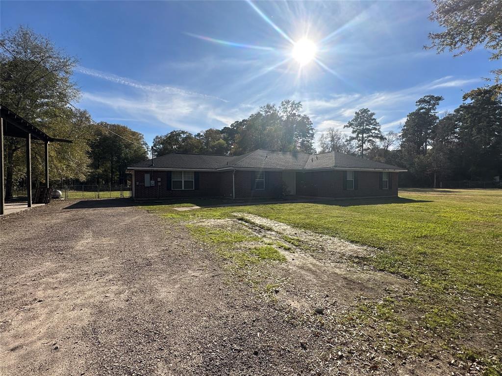 Primary Photo - 636 County Rd 3731
