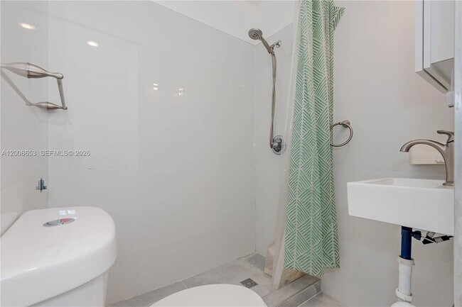 Foto del edificio - 259 NE 111th St